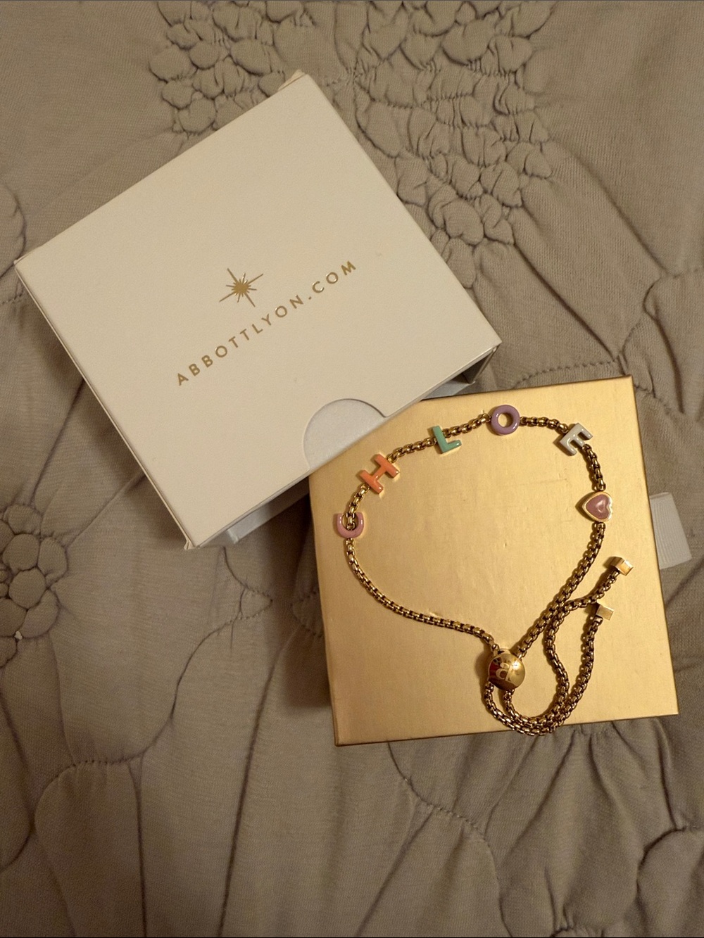 Bracelet